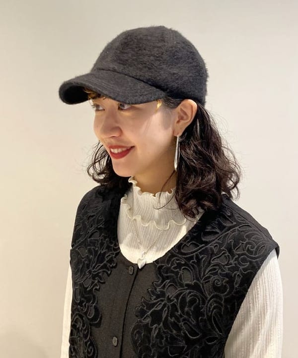マツド ユメカさんの「BEAMS WOMEN｜ランダム リブ メロー ハイネック カットソー」を使ったコーディネート