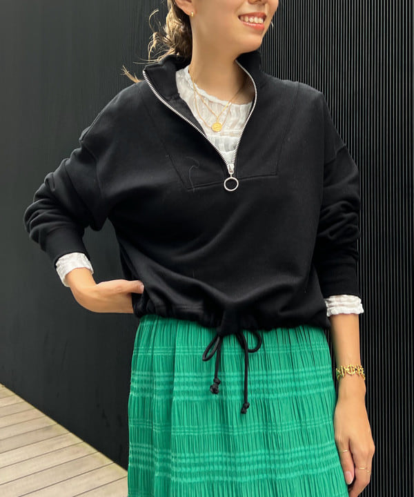 内山 美咲さんの「BEAMS WOMEN｜」を使ったコーディネート
