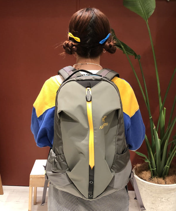 イシイ サオリさんの「BEAMS WOMEN｜」を使ったコーディネート