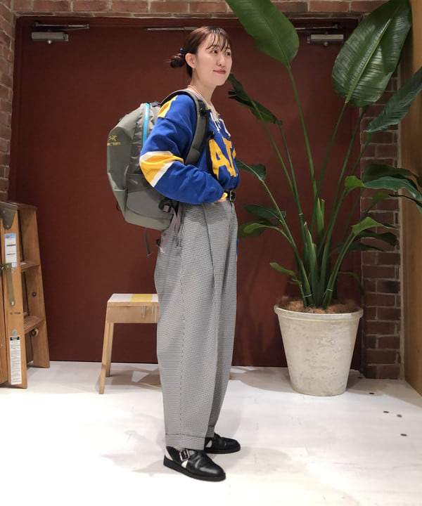 イシイ サオリさんの「BEAMS WOMEN｜」を使ったコーディネート