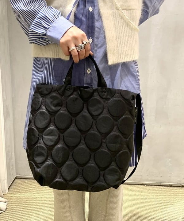 木下 季萠さんの「BEAMS WOMEN｜BEAMS BOY / 樹脂 パール ロング ネックレス」を使ったコーディネート