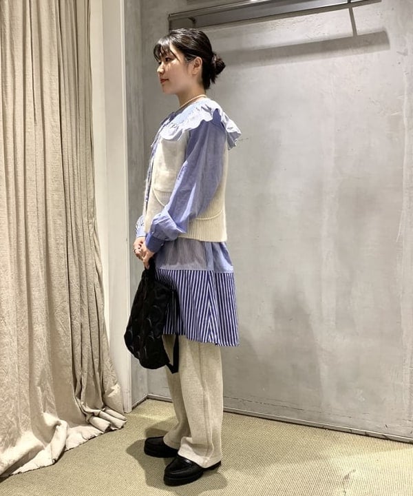 木下 季萠さんの「BEAMS WOMEN｜BEAMS BOY / 樹脂 パール ロング ネックレス」を使ったコーディネート