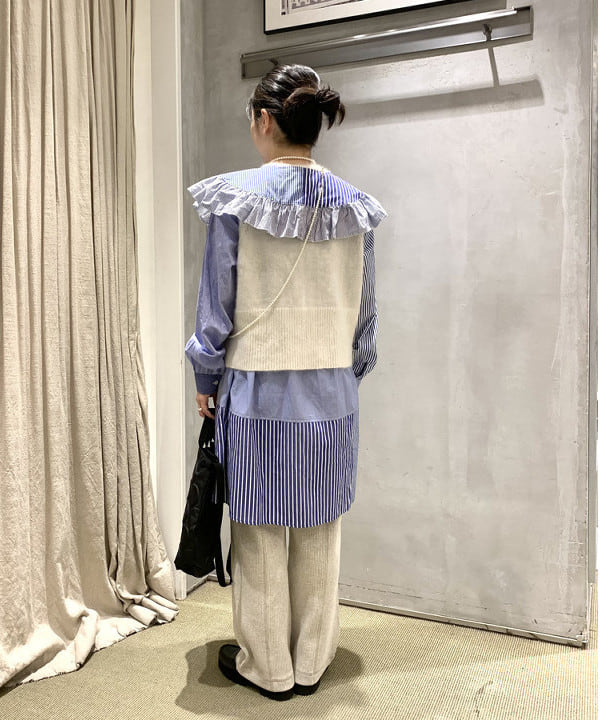 木下 季萠さんの「BEAMS WOMEN｜BEAMS BOY / 樹脂 パール ロング ネックレス」を使ったコーディネート