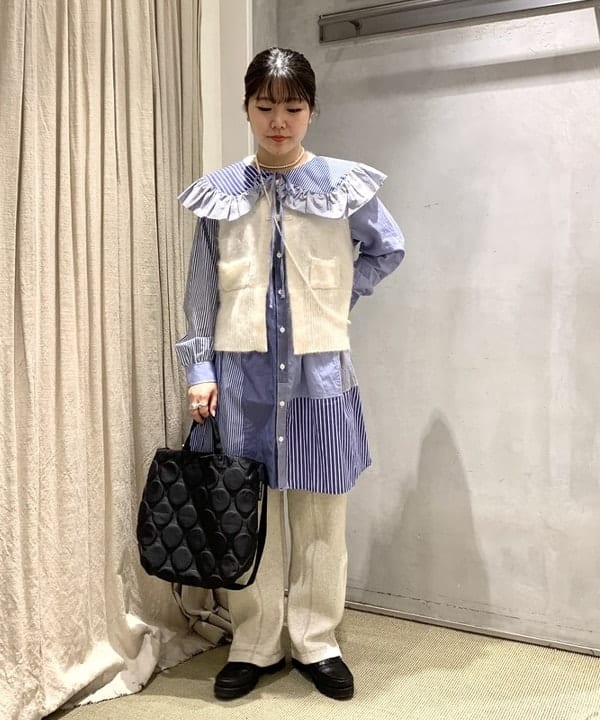 木下 季萠さんの「BEAMS WOMEN｜BEAMS BOY / 樹脂 パール ロング ネックレス」を使ったコーディネート