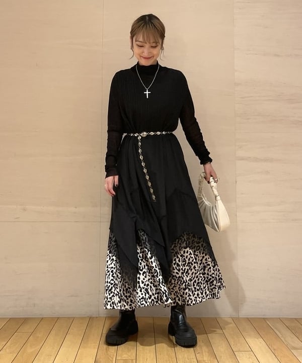 松本 佳菜子さんの「BEAMS WOMEN｜JW PEI / Gabbi Bag」を使ったコーディネート