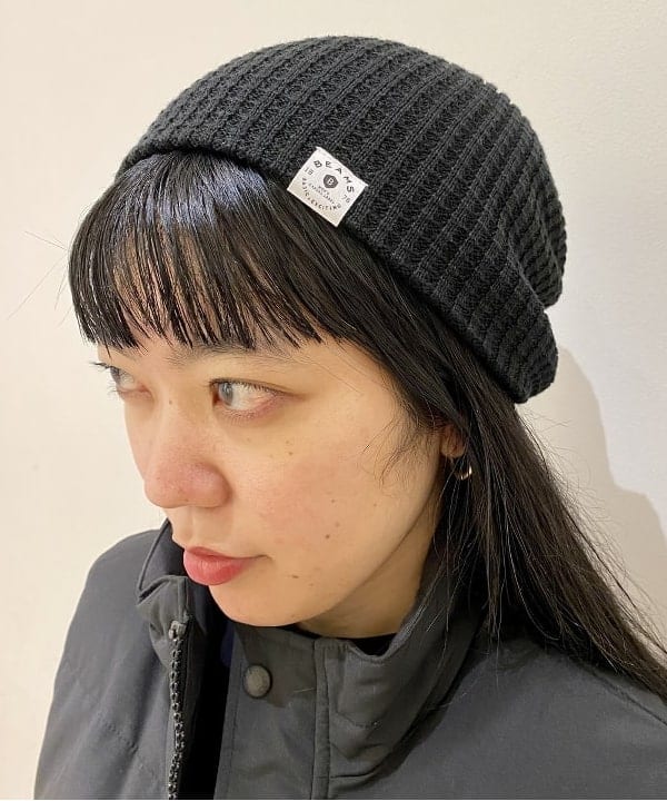 鈴木 悠里さんの「BEAMS WOMEN｜BEAMS / ルーズ ビーニー」を使ったコーディネート