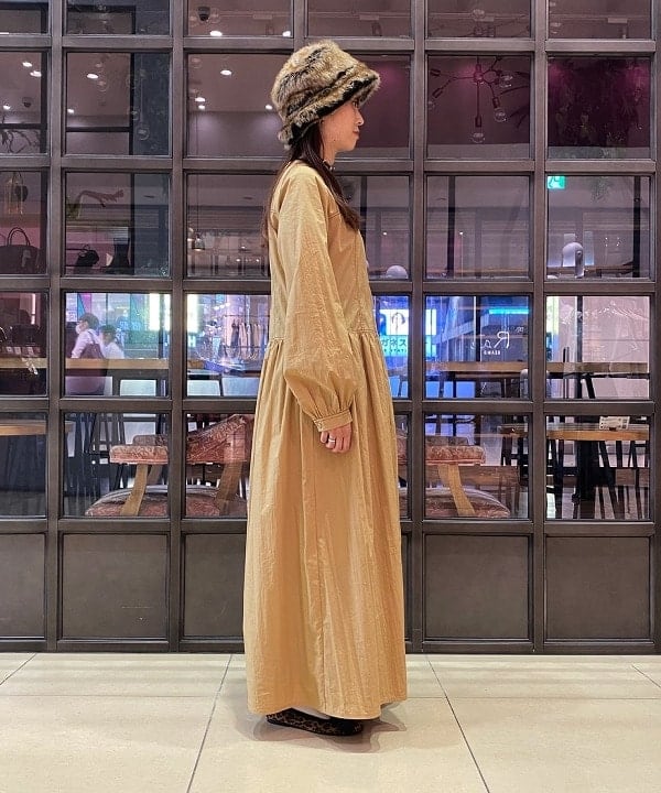 りかちょび/岸本梨佳さんの「BEAMS WOMEN｜SEPTEMBER MOON / リボン バレエシューズ レオパード」を使ったコーディネート