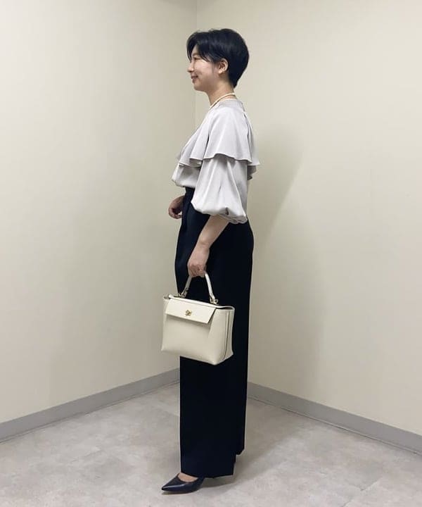 もり ともみさんの「BEAMS WOMEN｜」を使ったコーディネート