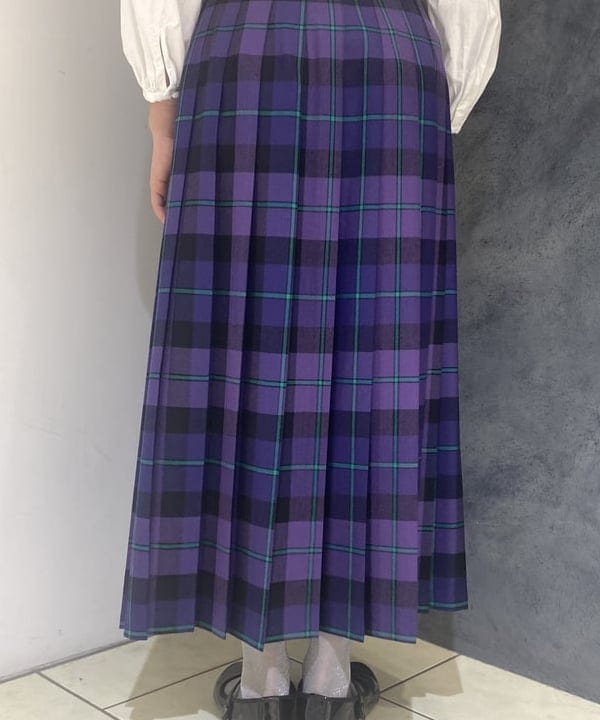 大浦 栞さんの「BEAMS WOMEN｜」を使ったコーディネート