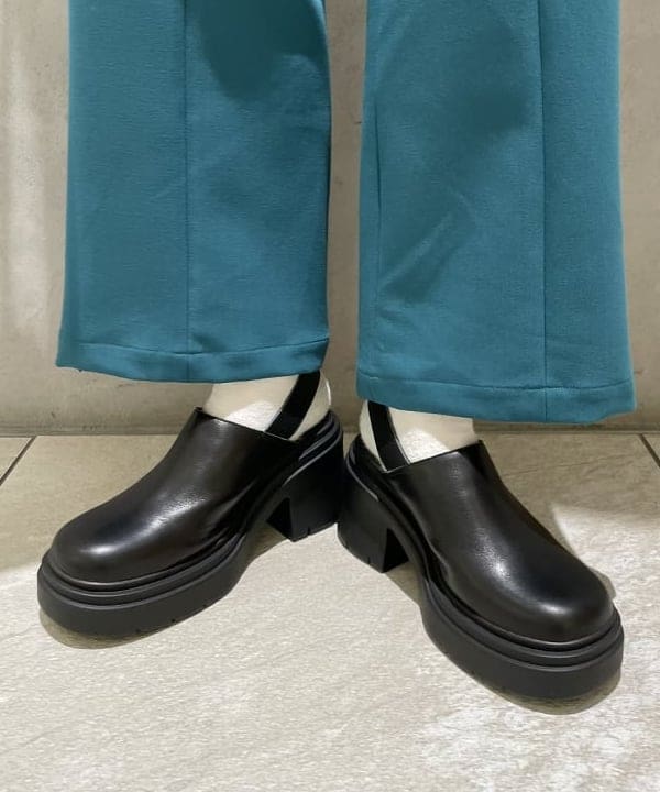 シマダリツコさんの「BEAMS WOMEN｜」を使ったコーディネート