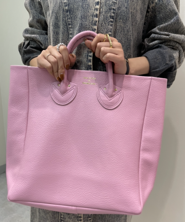 かんなさんの「BEAMS WOMEN｜YOUNG&OLSEN / レザートートバッグ M」を使ったコーディネート