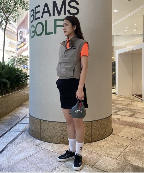 ビームスゴルフ　ベスト&スカート ビームス ゴルフ なんばパークス店（649195） スタイリング