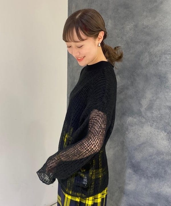 大浦 栞さんの「BEAMS WOMEN｜」を使ったコーディネート