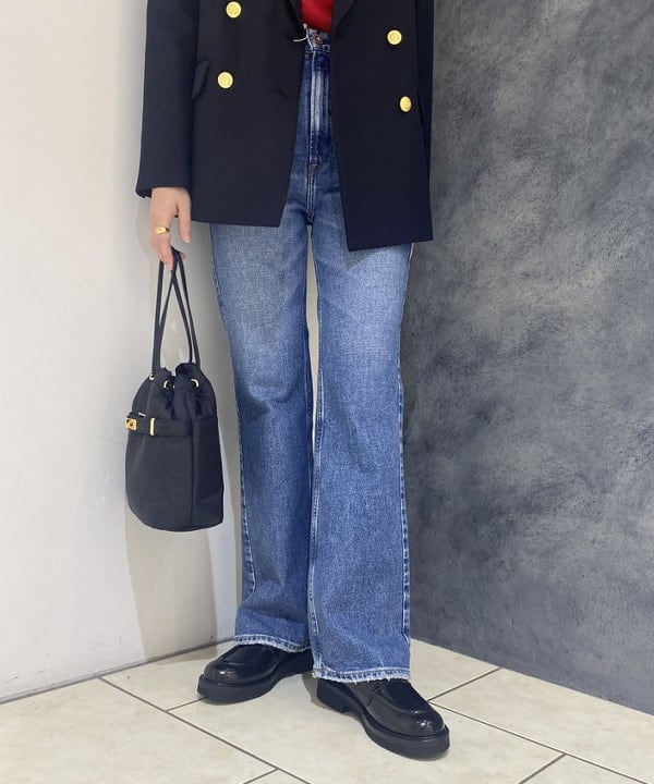 大浦 栞さんの「BEAMS WOMEN｜」を使ったコーディネート