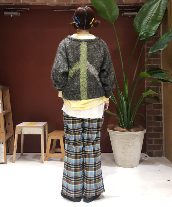 イシイ サオリさんの「BEAMS WOMEN｜」を使ったコーディネート