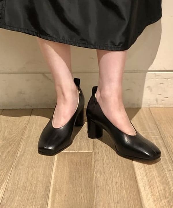 pinさんの「BEAMS WOMEN｜jour couture / Dimple.03 パールネックレス」を使ったコーディネート