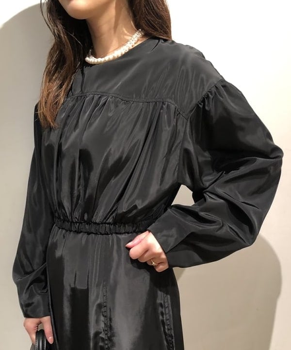 pinさんの「BEAMS WOMEN｜jour couture / Dimple.03 パールネックレス」を使ったコーディネート