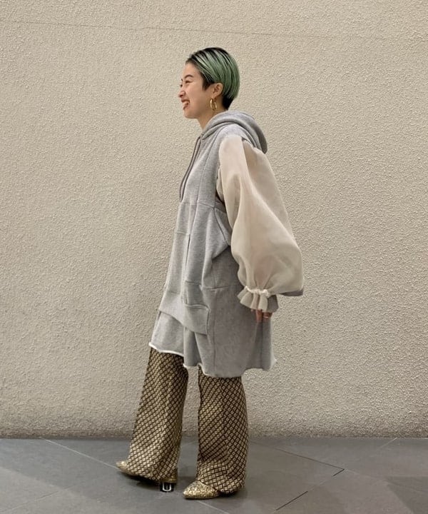 吉田　真実さんの「BEAMS WOMEN｜」を使ったコーディネート