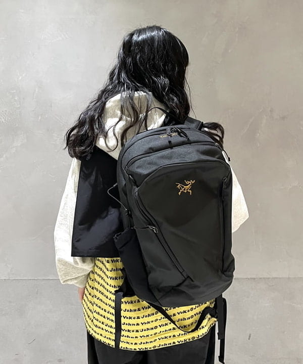 カスタニ モモノさんの「BEAMS WOMEN｜ARC’TERYX / MANTIS 26 BACKPACK」を使ったコーディネート