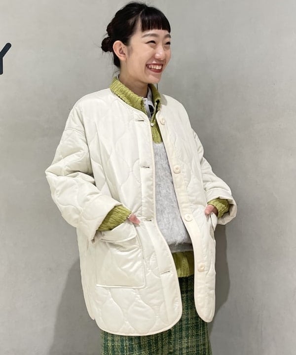 ハルキ　モモナさんの「BEAMS WOMEN｜キルティング ノーカラー ブルゾン」を使ったコーディネート