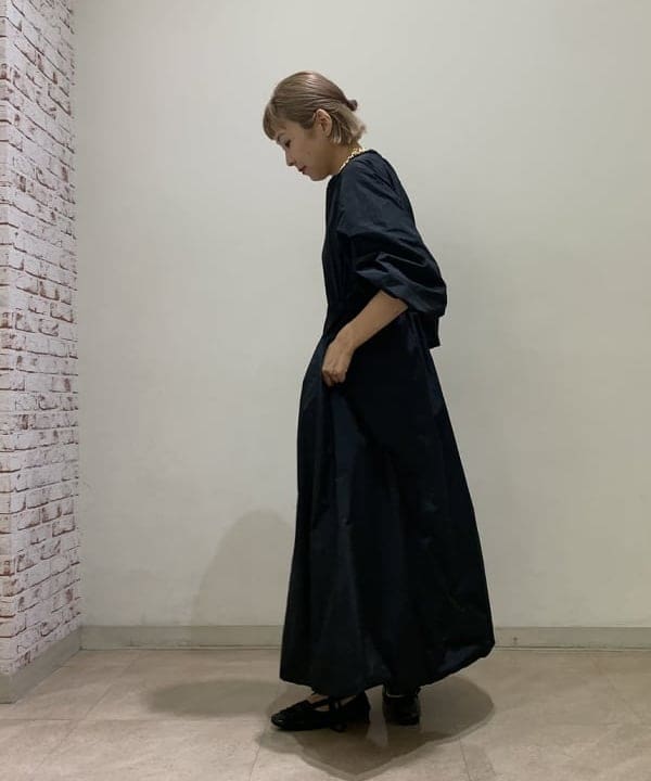 内山 瑛美さんの「BEAMS WOMEN｜Ray BEAMS / ビッグ キヘイ チェーン ネックレス」を使ったコーディネート
