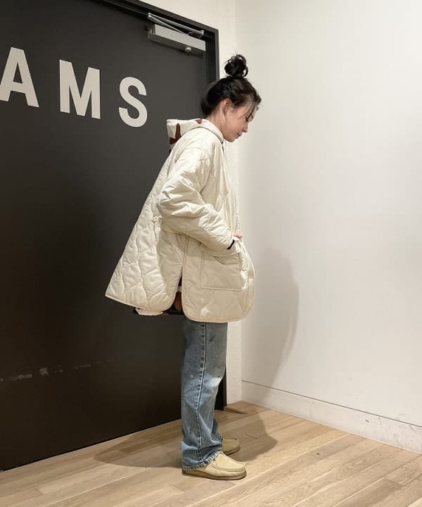溝口　慶さんの「BEAMS WOMEN｜キルティング ノーカラー ブルゾン」を使ったコーディネート