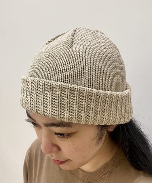 鈴木 悠里さんの「BEAMS WOMEN｜BEAMS / ミニロゴ ロングスリーブ Tシャツ」を使ったコーディネート