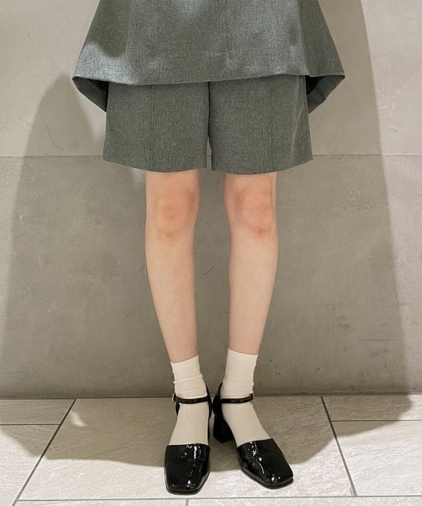 タキグチ アカネさんの「BEAMS WOMEN｜Ray BEAMS / アンクルストラップ パンプス」を使ったコーディネート