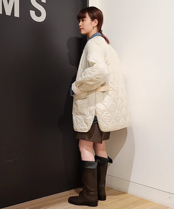 saori KATOさんの「BEAMS WOMEN｜キルティング ノーカラー ブルゾン」を使ったコーディネート