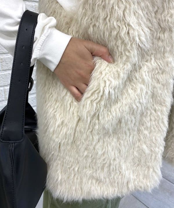 吉田 花さんの「BEAMS WOMEN｜」を使ったコーディネート