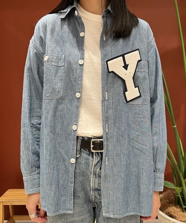 ミナミマリコさんの「BEAMS WOMEN｜WAREHOUSE & CO. / 別注 ステンシル13 Tシャツ」を使ったコーディネート