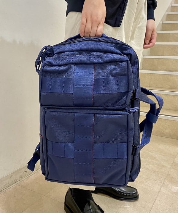 鈴木 悠里さんの「BEAMS WOMEN｜オックスフォード ボタンダウン シャツ」を使ったコーディネート