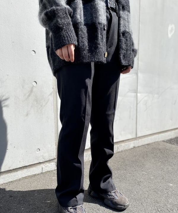 鈴木 悠里さんの「BEAMS WOMEN｜NORTH WORKS / Flower Coin Necklace」を使ったコーディネート