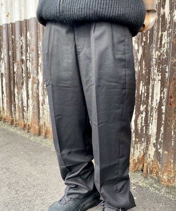 鈴木 悠里さんの「BEAMS WOMEN｜」を使ったコーディネート