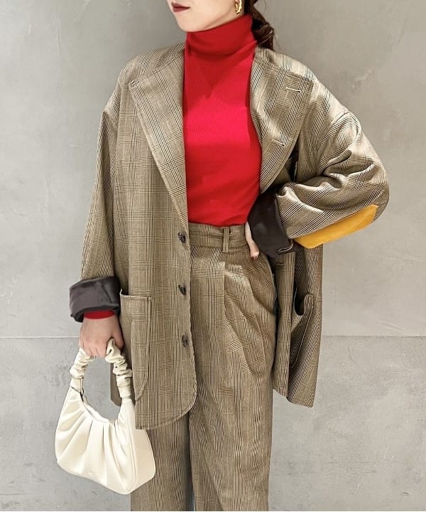 大川 美咲さんの「BEAMS WOMEN｜Ray BEAMS / チャンキーヒール ミュール」を使ったコーディネート