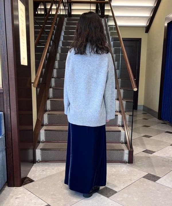 蒲原 捺美さんの「BEAMS WOMEN｜Demi-Luxe BEAMS / ハイネック ニット」を使ったコーディネート