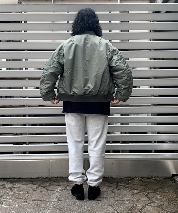 佐々木 祐太さんの「BEAMS WOMEN｜MA-1」を使ったコーディネート