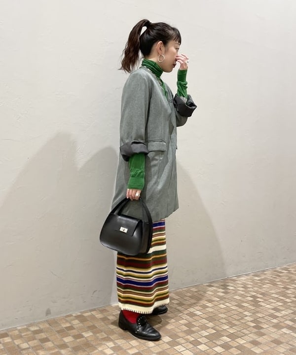 ハルキ　モモナさんの「BEAMS WOMEN｜Ray BEAMS / フラップ バッグ」を使ったコーディネート