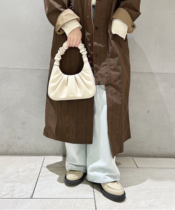 大川 美咲さんの「BEAMS WOMEN｜JW PEI / Gabbi Bag」を使ったコーディネート