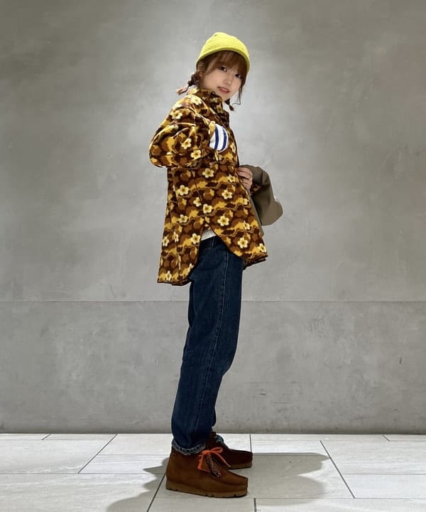 小原 もこさんの「BEAMS WOMEN｜ナバルボーダー ビッグ ボートネック カットソー」を使ったコーディネート