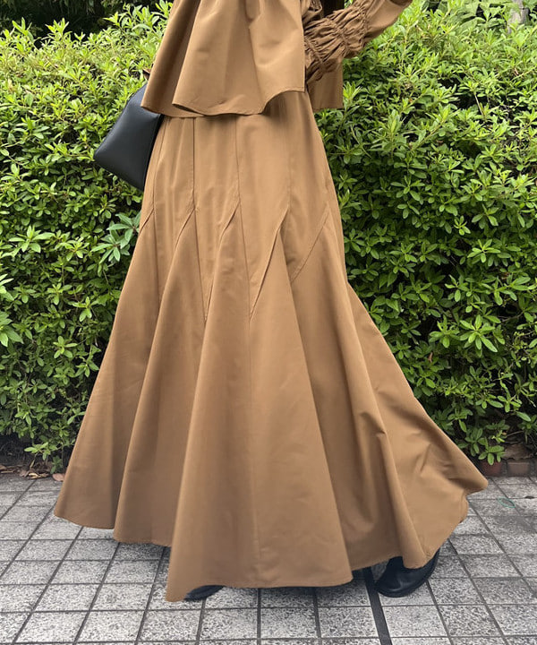 カワグチ シオリさんの「BEAMS WOMEN｜」を使ったコーディネート