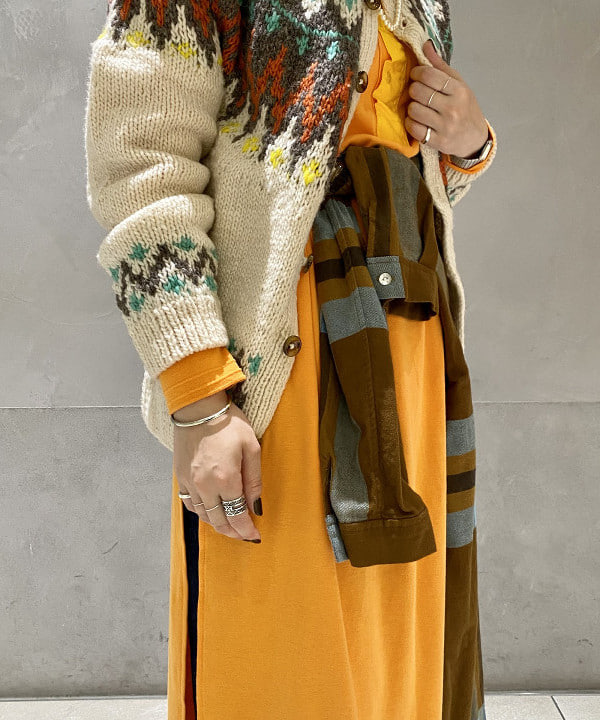 吉野 多恵さんの「BEAMS WOMEN｜orSlow / 別注 Monroe Pants Special」を使ったコーディネート