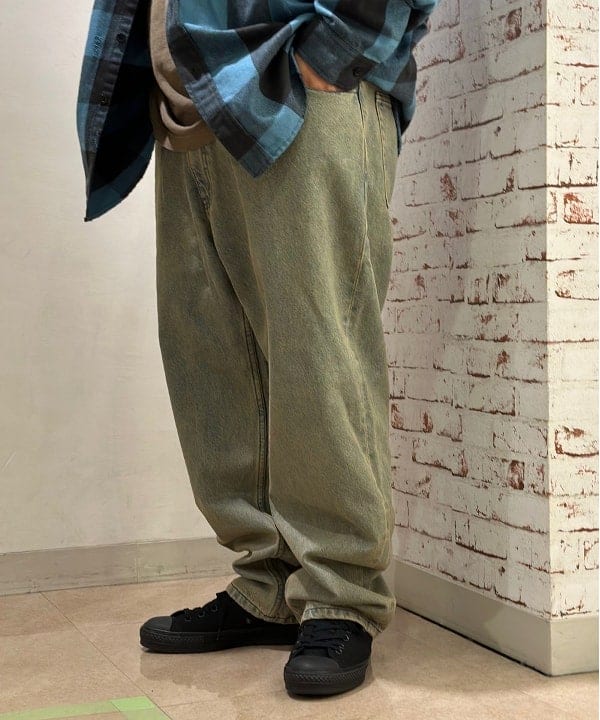 佐々木 優さんの「BEAMS WOMEN｜ワイド テーパード デニム」を使ったコーディネート