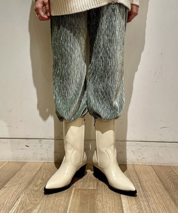 葛岡 七海さんの「BEAMS WOMEN｜」を使ったコーディネート
