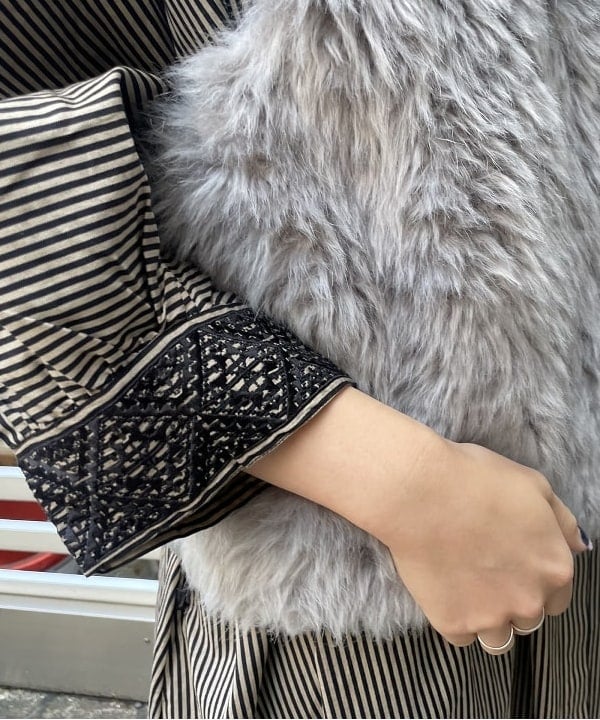 SAKAIさんの「BEAMS WOMEN｜YOUNG&OLSEN / レザートートバッグ M」を使ったコーディネート