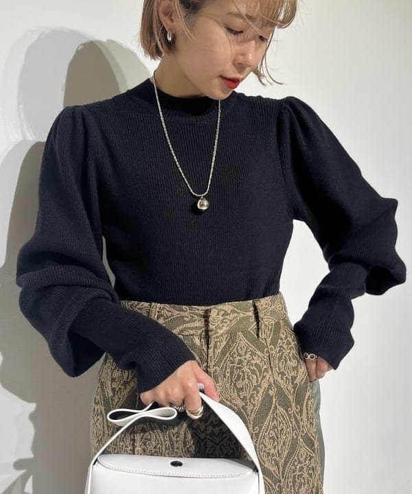 カワグチ シオリさんの「BEAMS WOMEN｜Ray BEAMS / アンクルストラップ パンプス」を使ったコーディネート