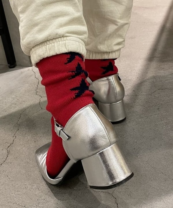 あさまつ はづきさんの「BEAMS WOMEN｜Ray BEAMS / アンクルストラップ パンプス」を使ったコーディネート