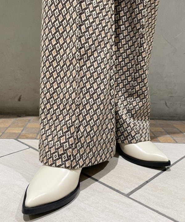 ハルキ　モモナさんの「BEAMS WOMEN｜」を使ったコーディネート