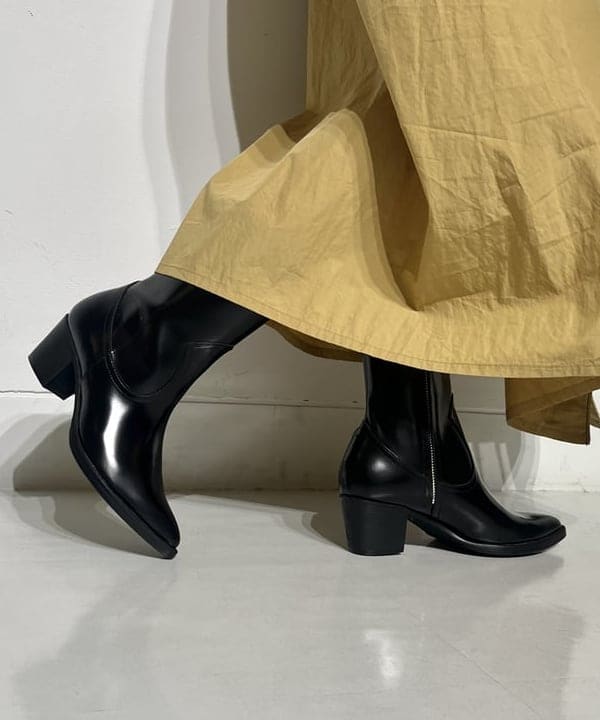 カワグチ シオリさんの「BEAMS WOMEN｜」を使ったコーディネート