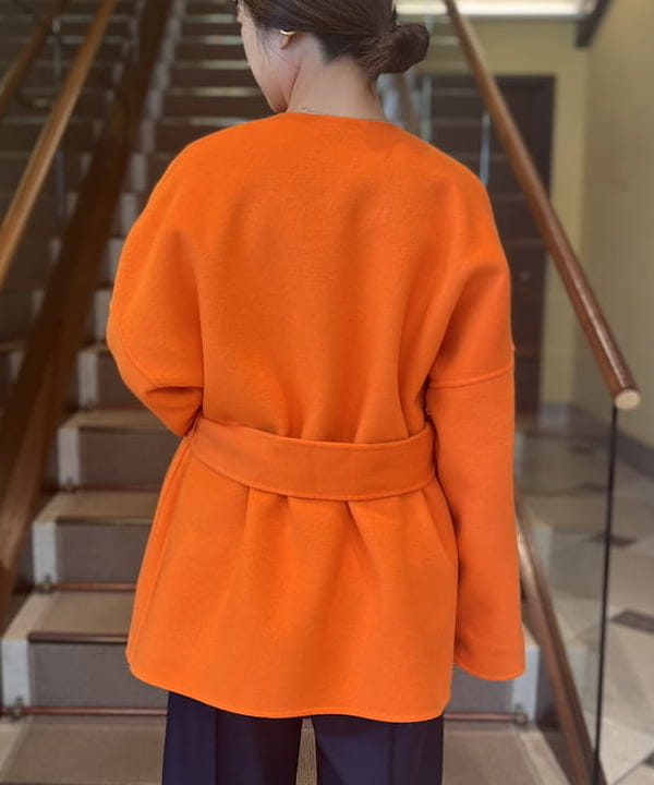 蒲原 捺美さんの「BEAMS WOMEN｜Demi-Luxe BEAMS / クルーネック ベルト付き リバーコート」を使ったコーディネート